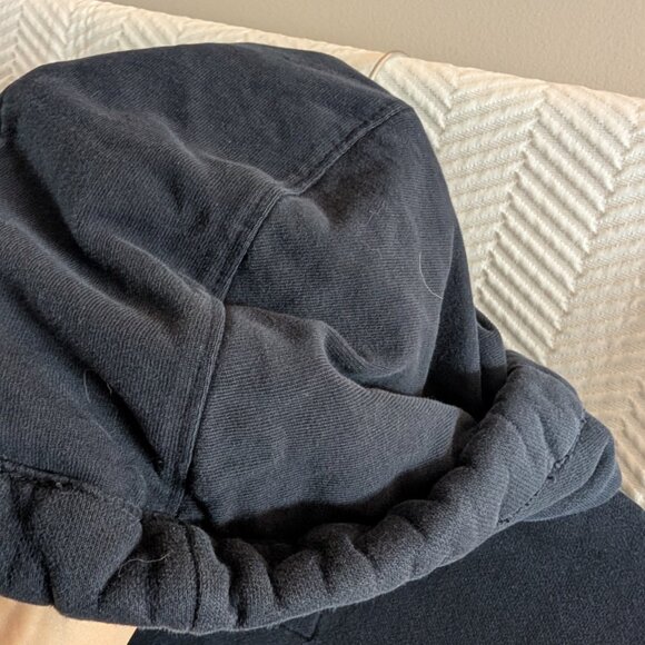 Abercrombie & Fitch Men's Muscle fit Hoodie Navy & Red Size M 1892 logo Y2K - Picture 12 of 13